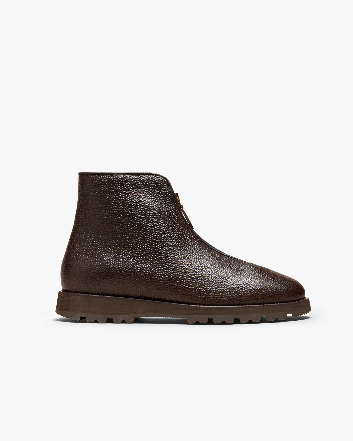 Side profile of Funäs – Dark Brown Country Calf boot, highlighting its textured leather, zipper, and hiking sole.