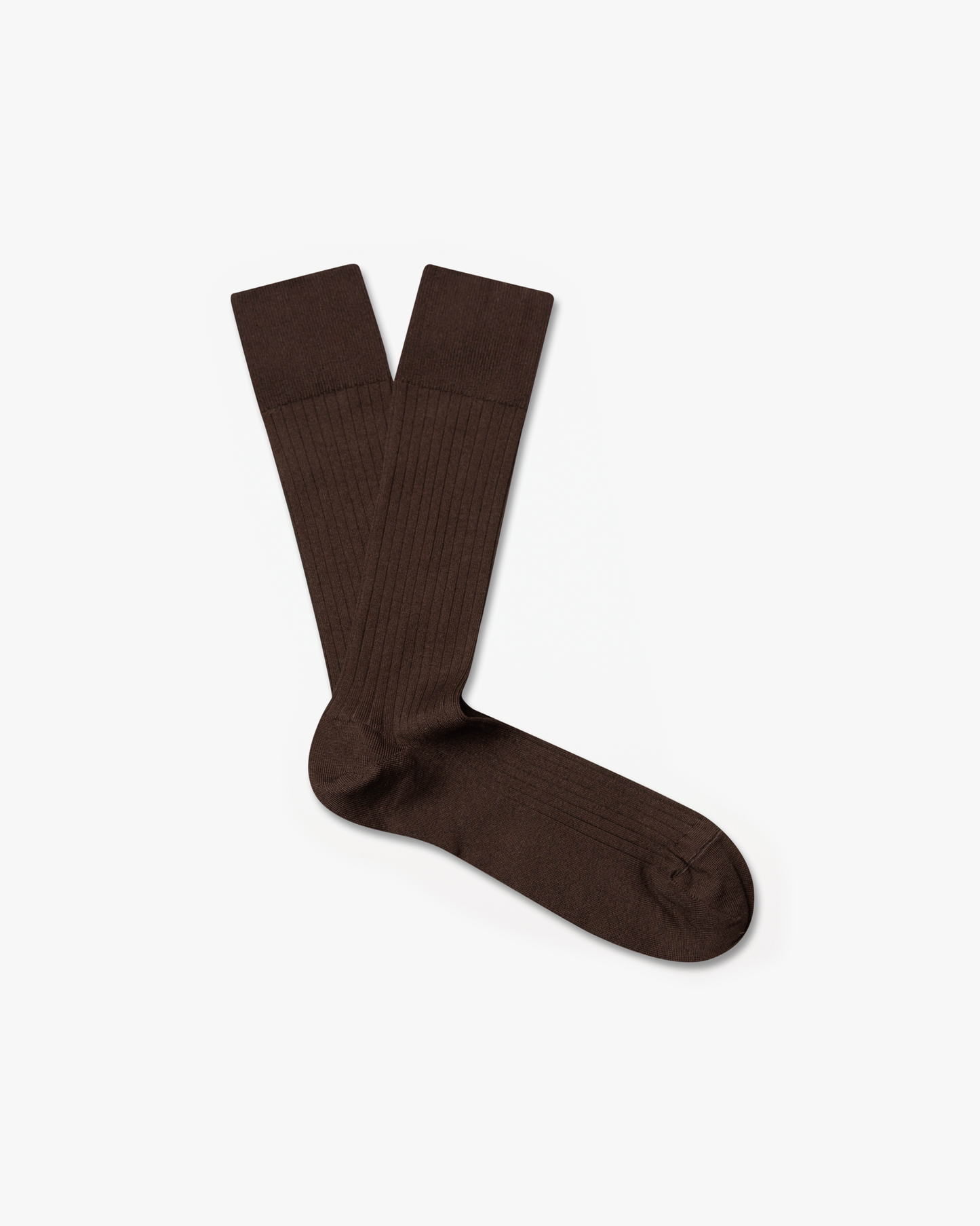 A pair of Axel – brown cotton socks with a ribbed texture, laid flat against a white background.