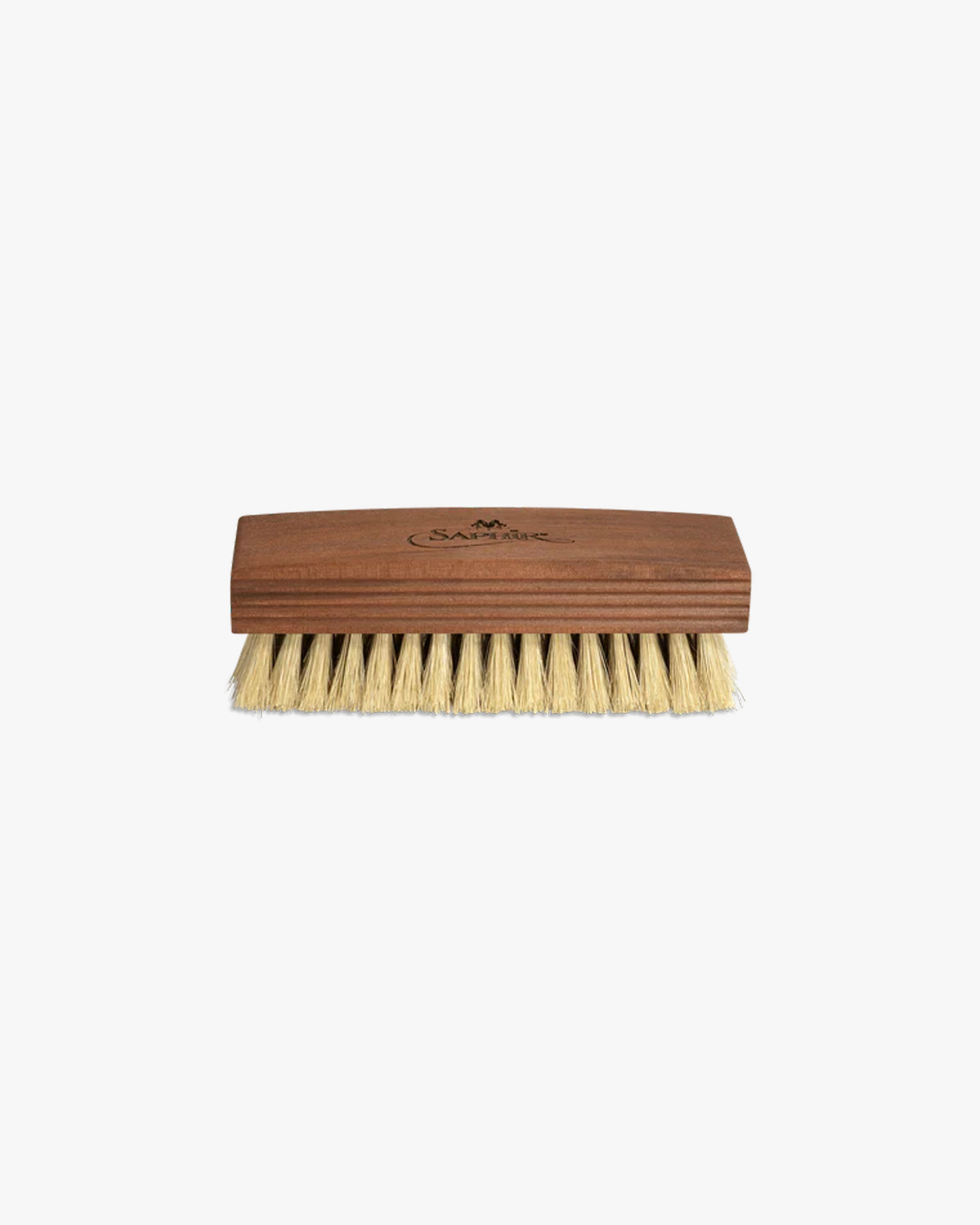 Side view of the Saphir – Polishing Brush, highlighting its waxed wooden handle and light boar bristles.