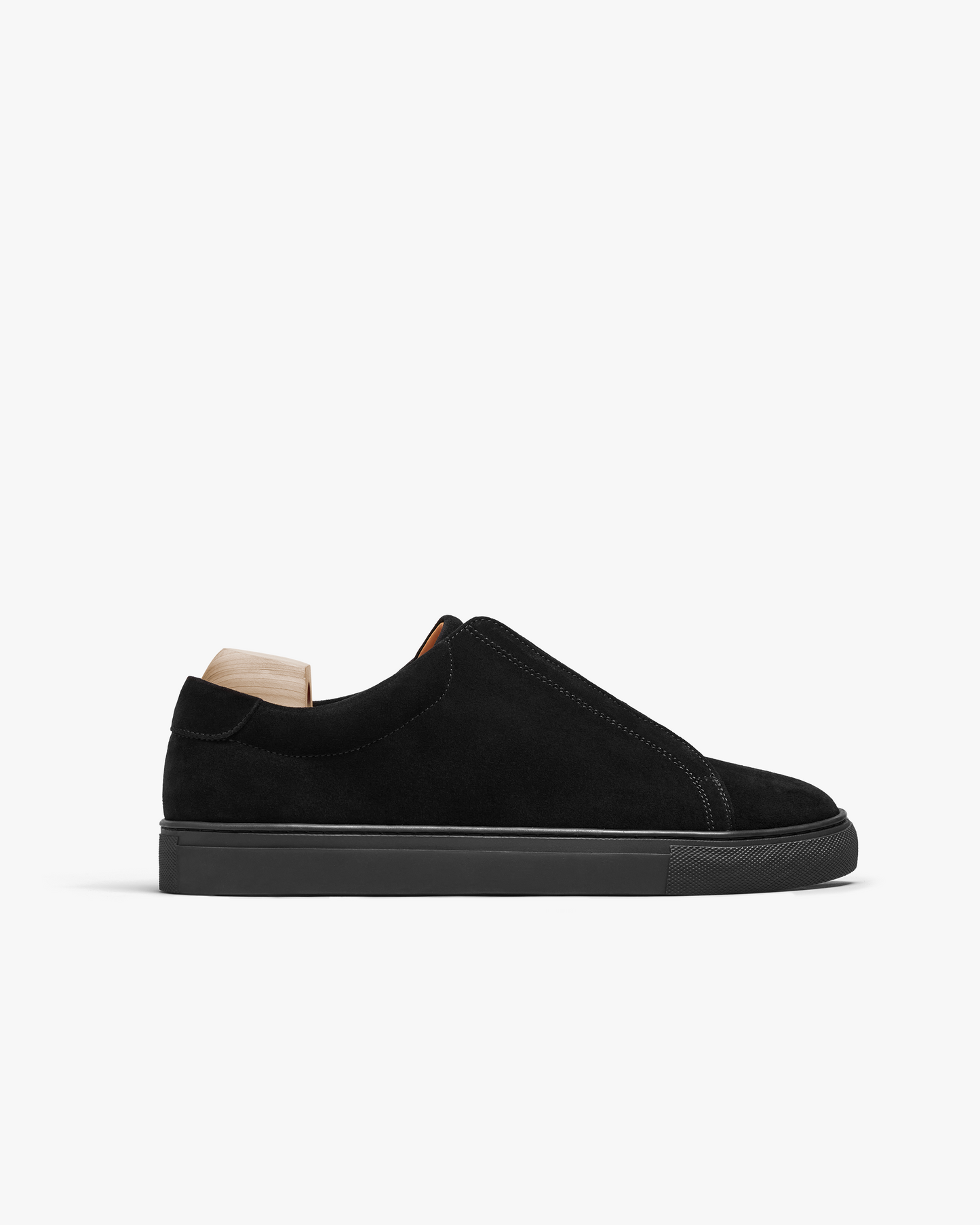 Alnö – Black Suede