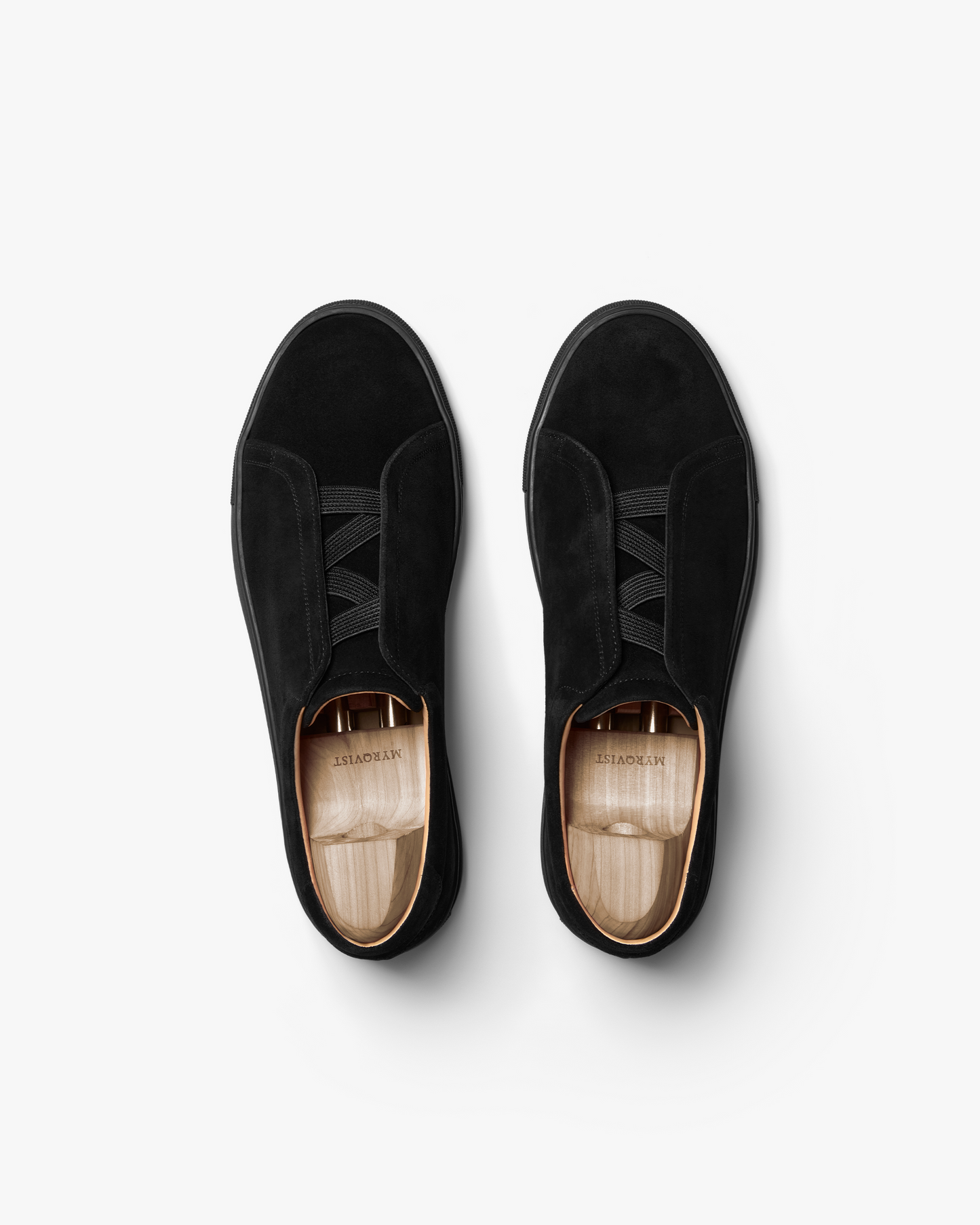 Alnö – Black Suede