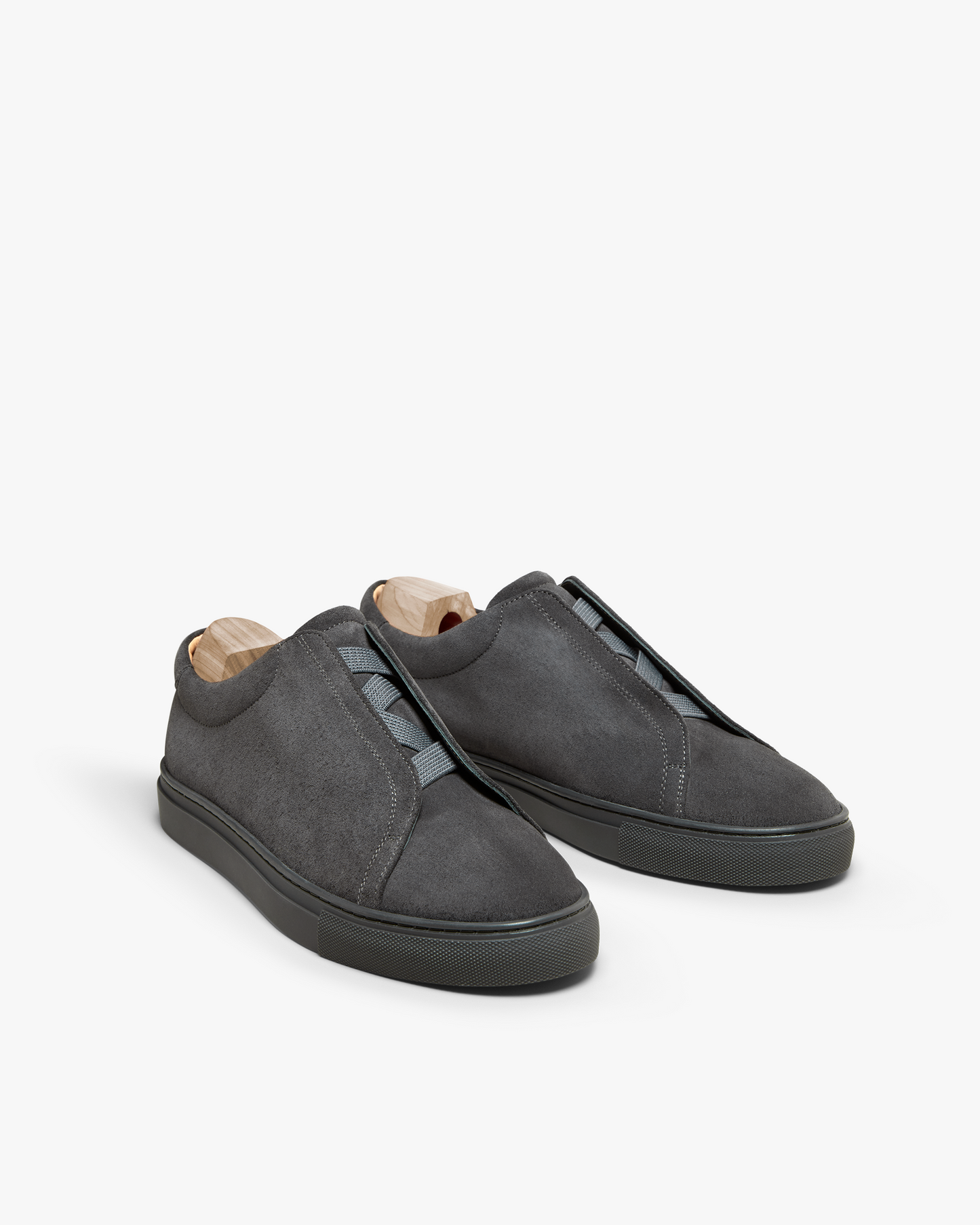 Alnö – Dark Grey Suede