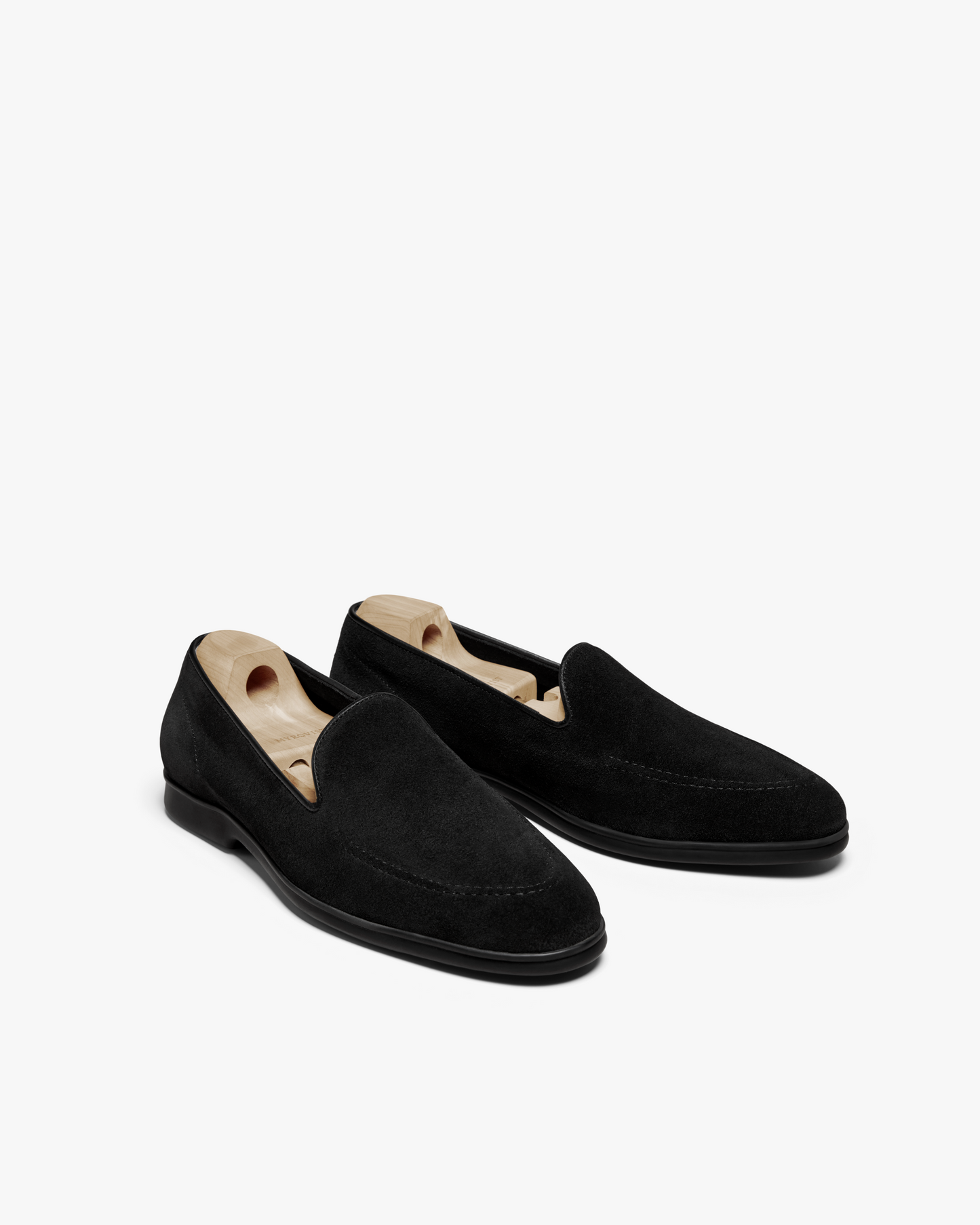 Brännö II – Black Suede