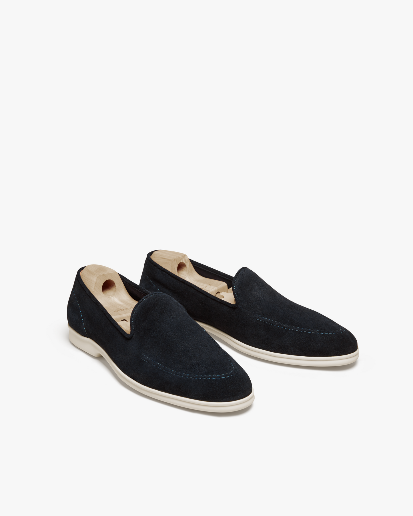 Brännö II – Navy Suede