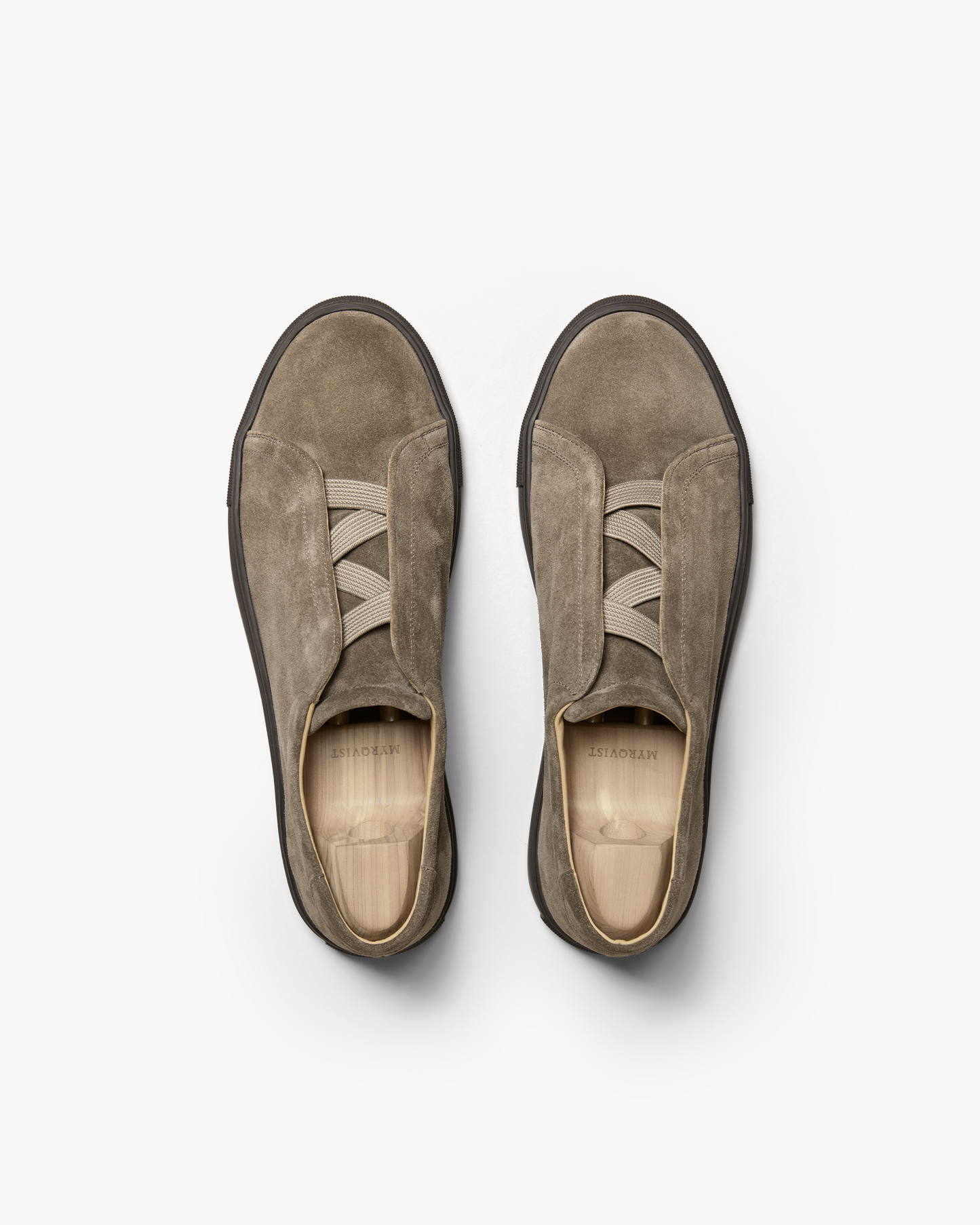 Alnö – Dark Taupe Suede