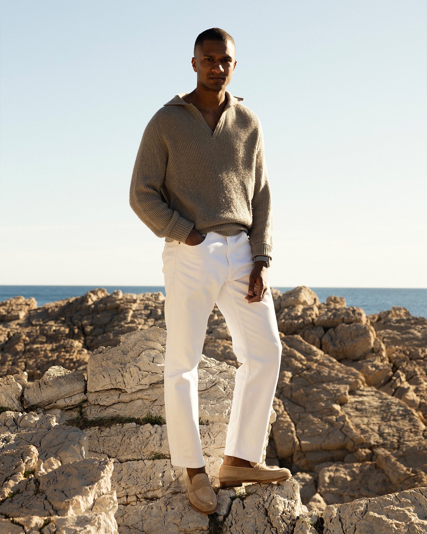 Lysekil II – Sand Suede