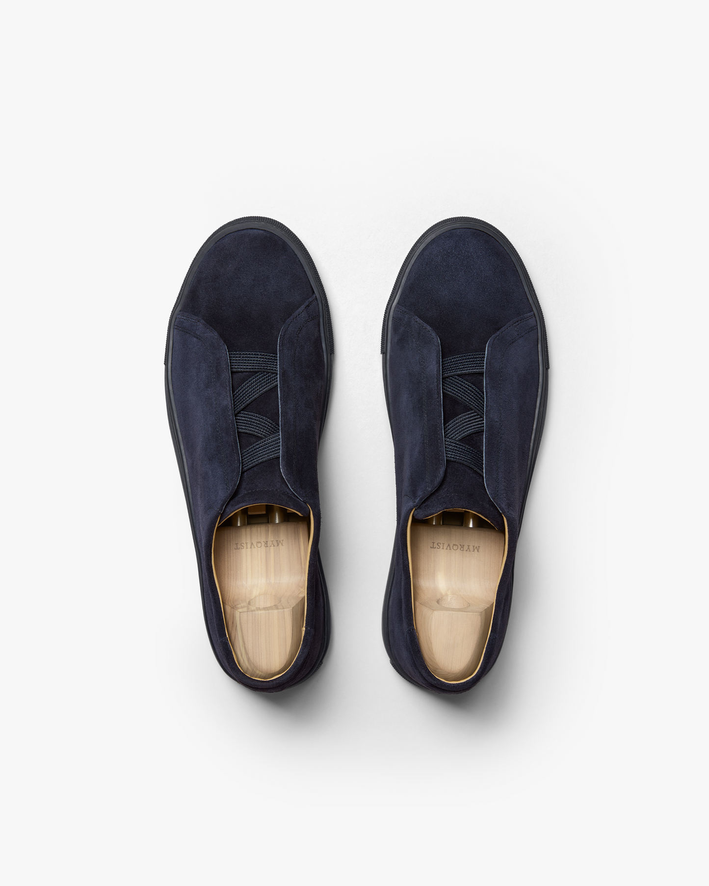 Alnö – Midnight Blue Suede