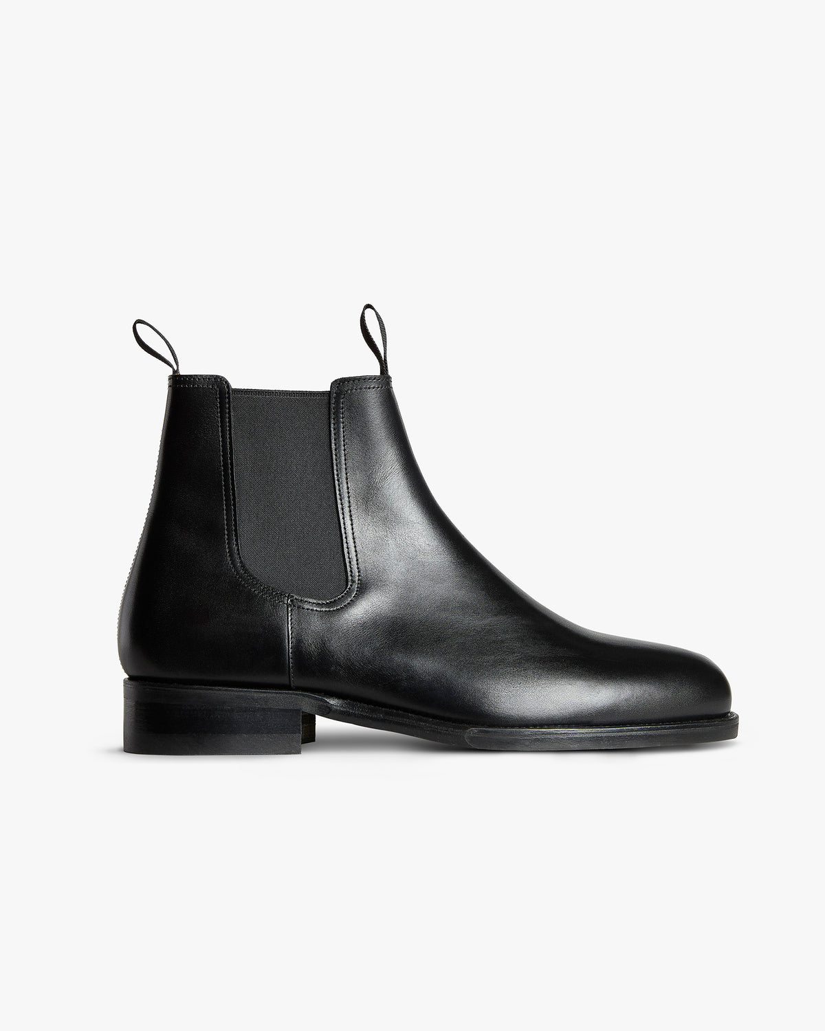 Elfvik II – Black Calf Chelsea boot shown in a clean side profile, highlighting its smooth leather and elastic side panel.