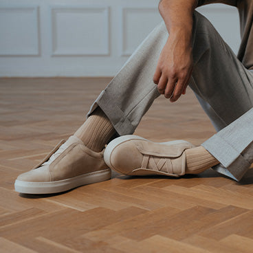 <p>Sneakers</p>